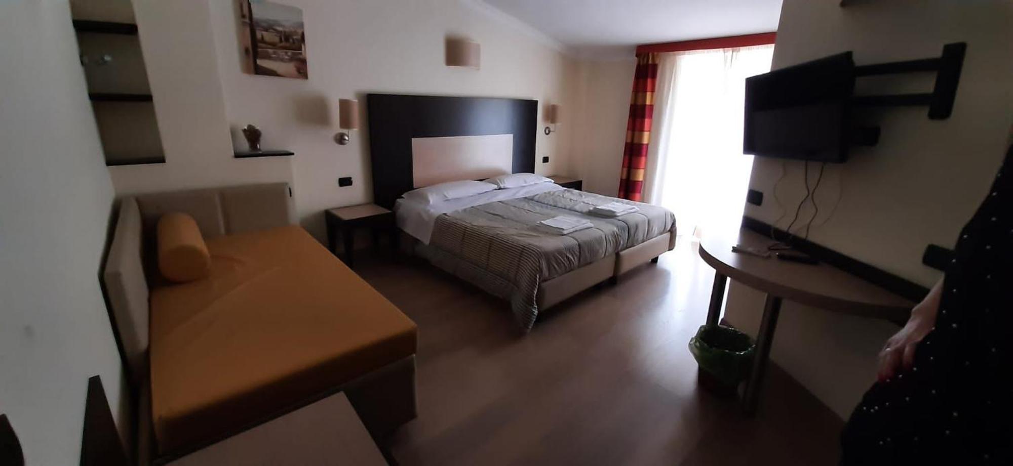Dades Hotel Castelluccio dei Sauri Kültér fotó