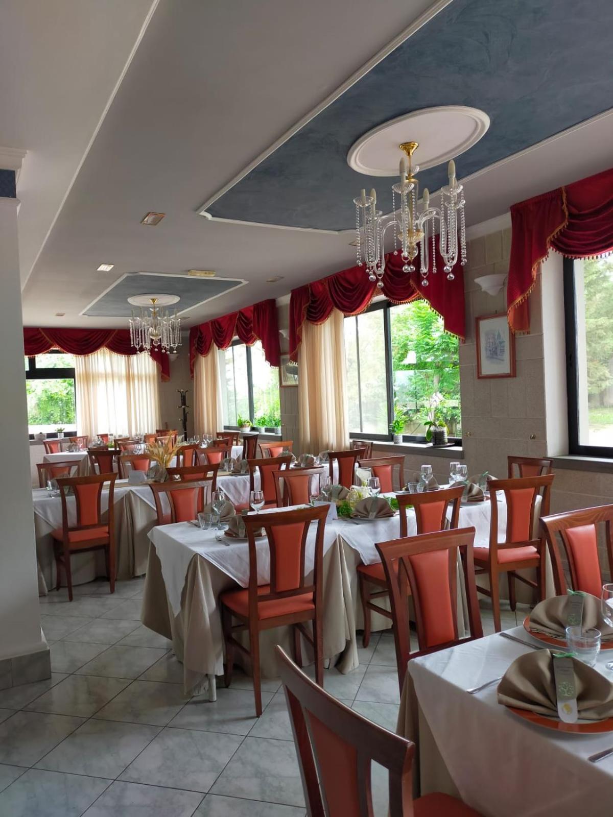 Dades Hotel Castelluccio dei Sauri Kültér fotó